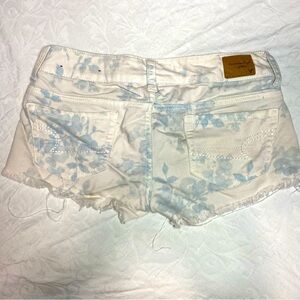 American Eagle Low Rise Hipster y2K Floral Denim Cutoff Jean Shorts Frayed 00